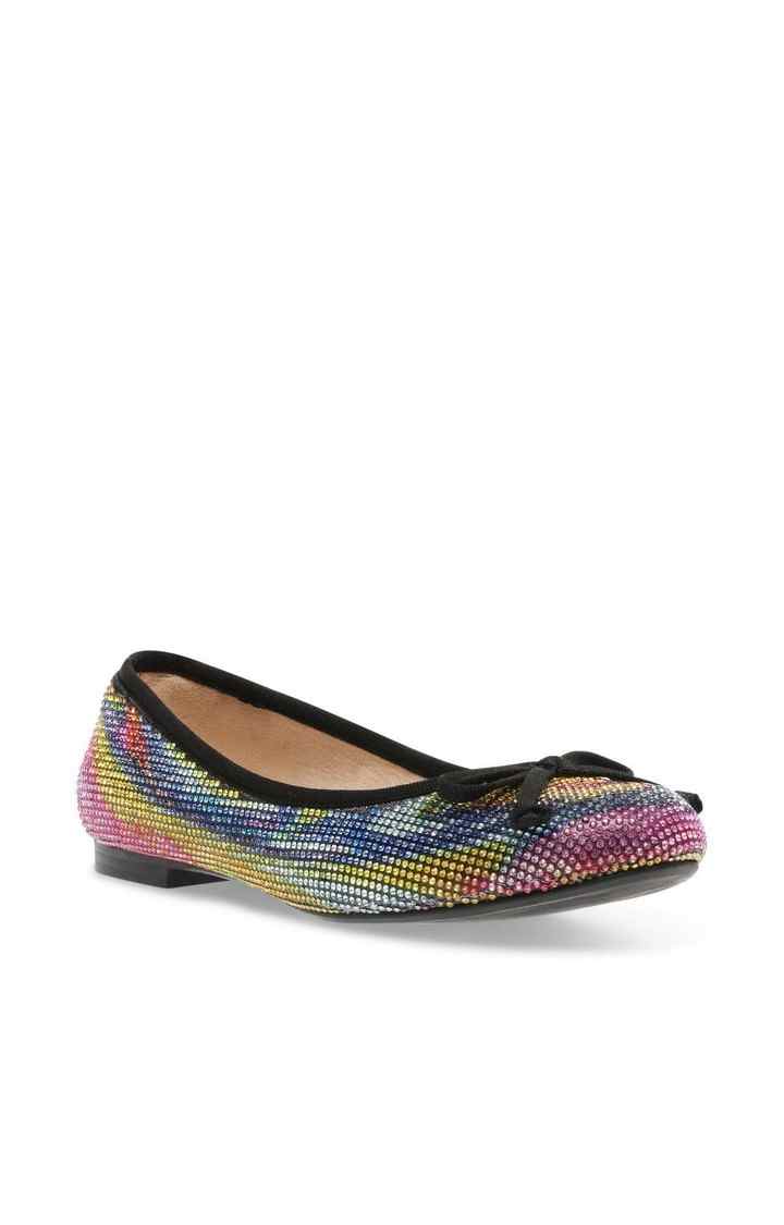 Elation-R Multi Closed Flats & Ballerinas