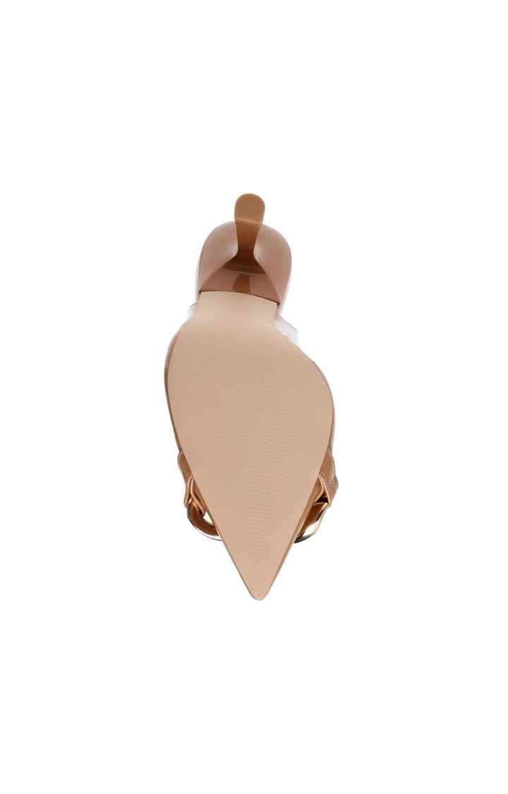 Jazzily Natural Pumps
