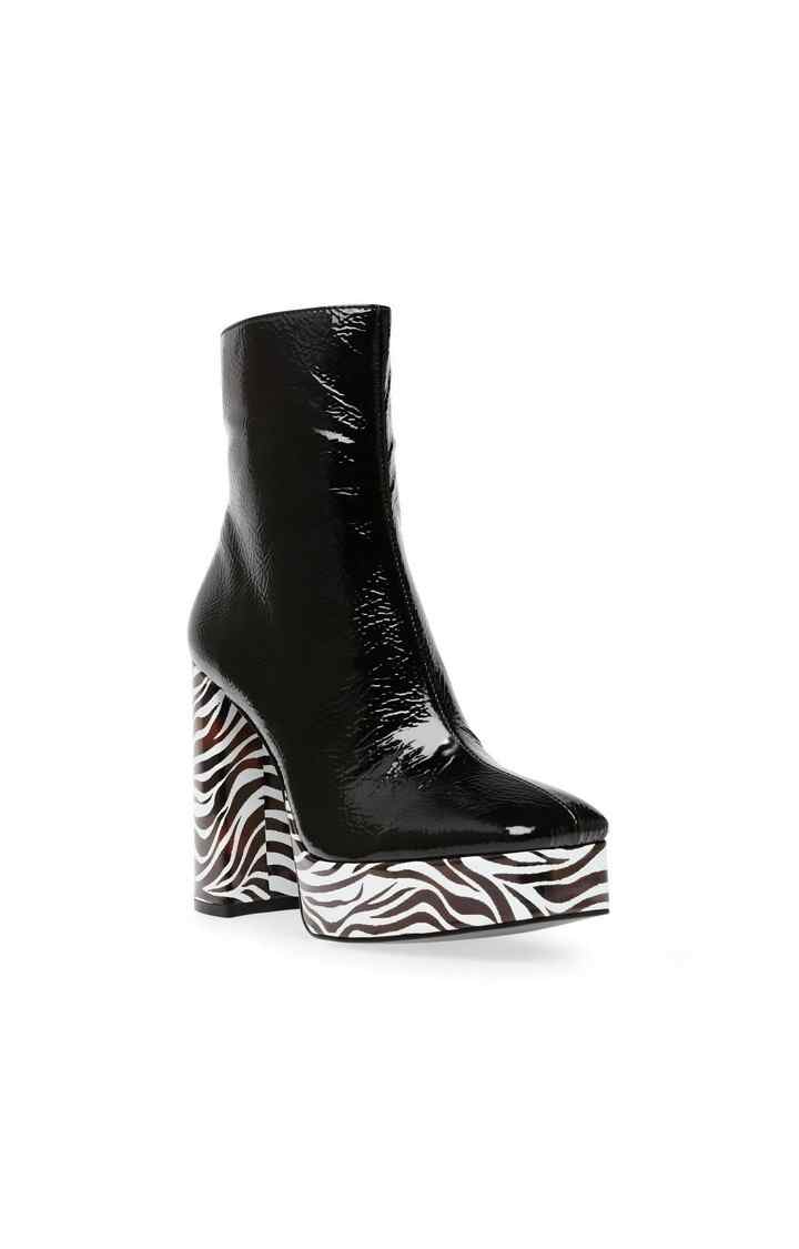 Lucrative Multi Boots