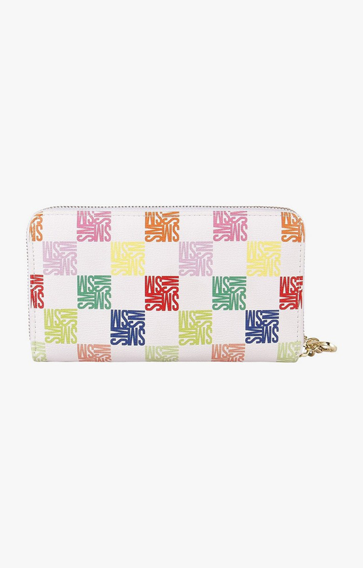 Bzippy White Handbags