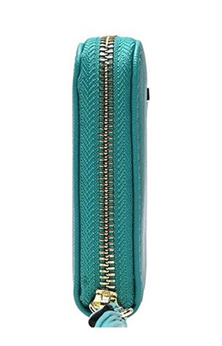 Bzippy Green Handbags