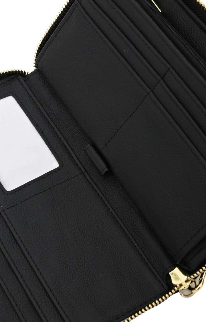 Bzippy Black Handbags