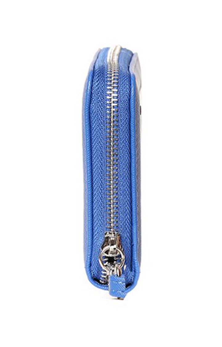 Bzippy Blue Handbags
