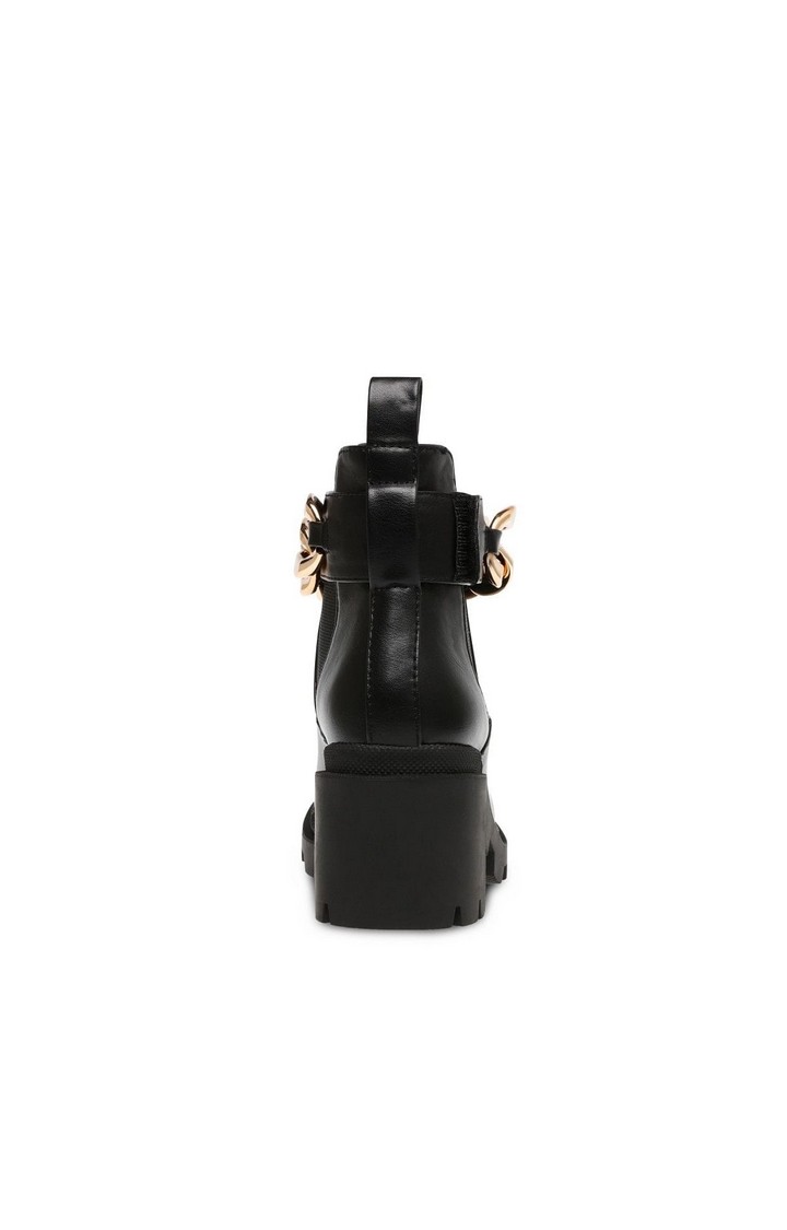 Amulet-C Black Boots