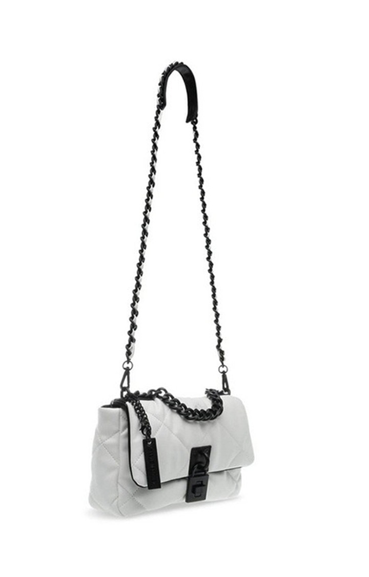 Bterra White Handbags