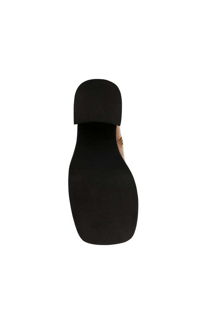 Upsurge Natural Boots