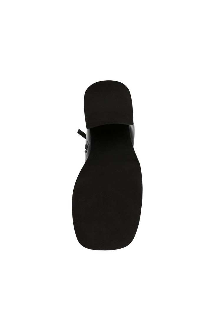 Upsurge Black Boots
