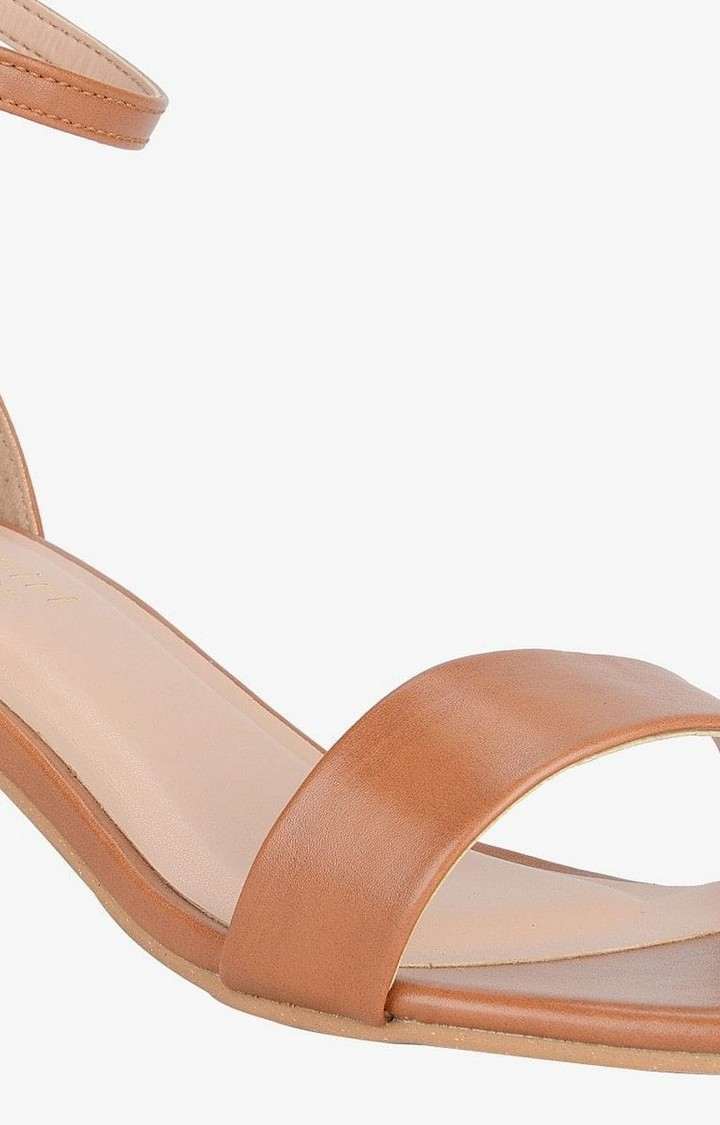 Sm-1354 Natural Heel Sandals