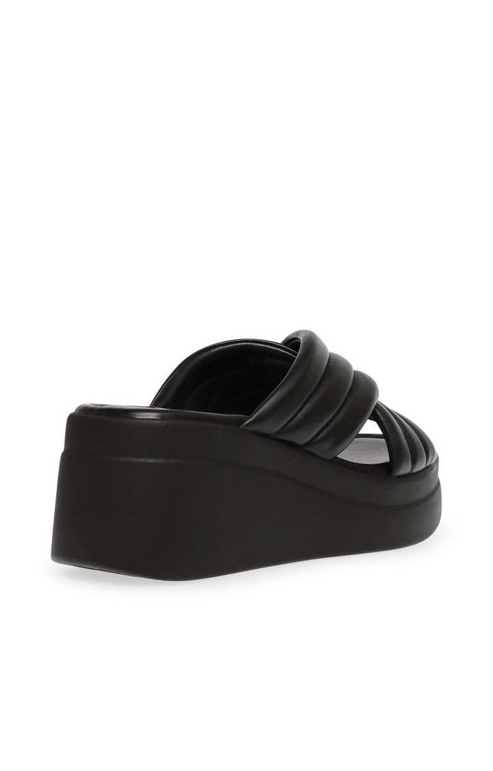 Camellia Black Wedges