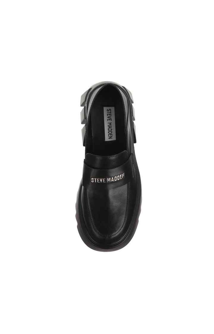 Hizziee Black Closed Flats & Ballerinas