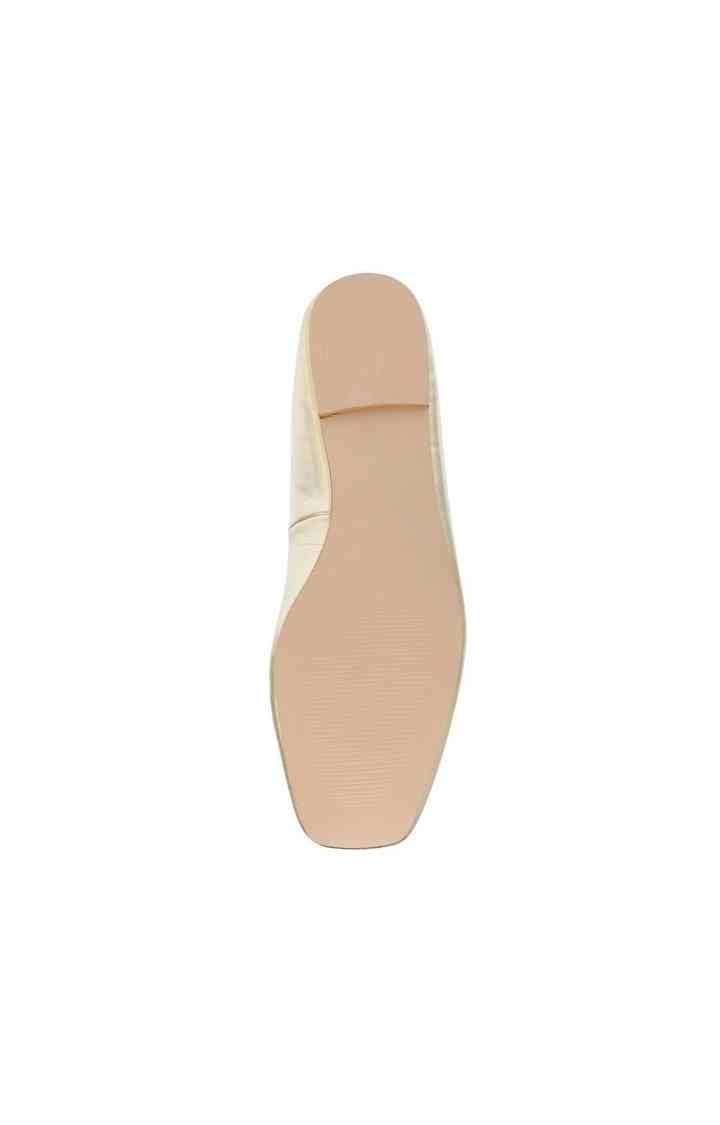 Quaint Gold Closed Flats & Ballerinas
