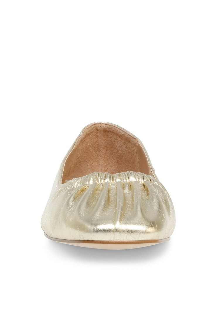 Quaint Gold Closed Flats & Ballerinas