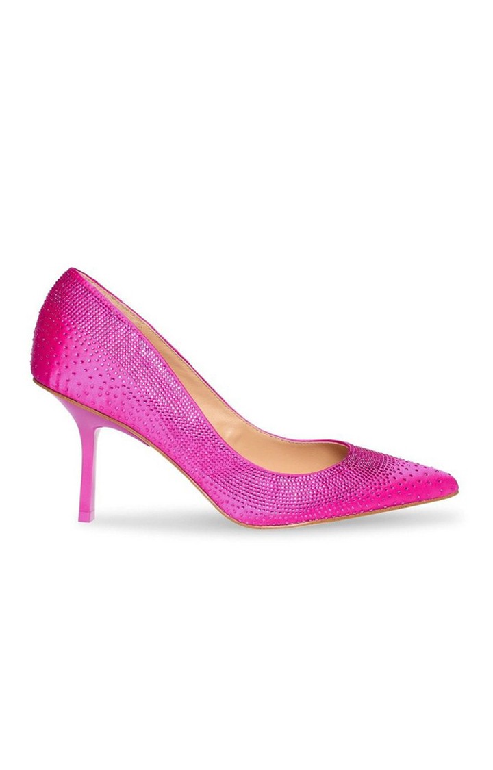 Sophie R Pink Pumps
