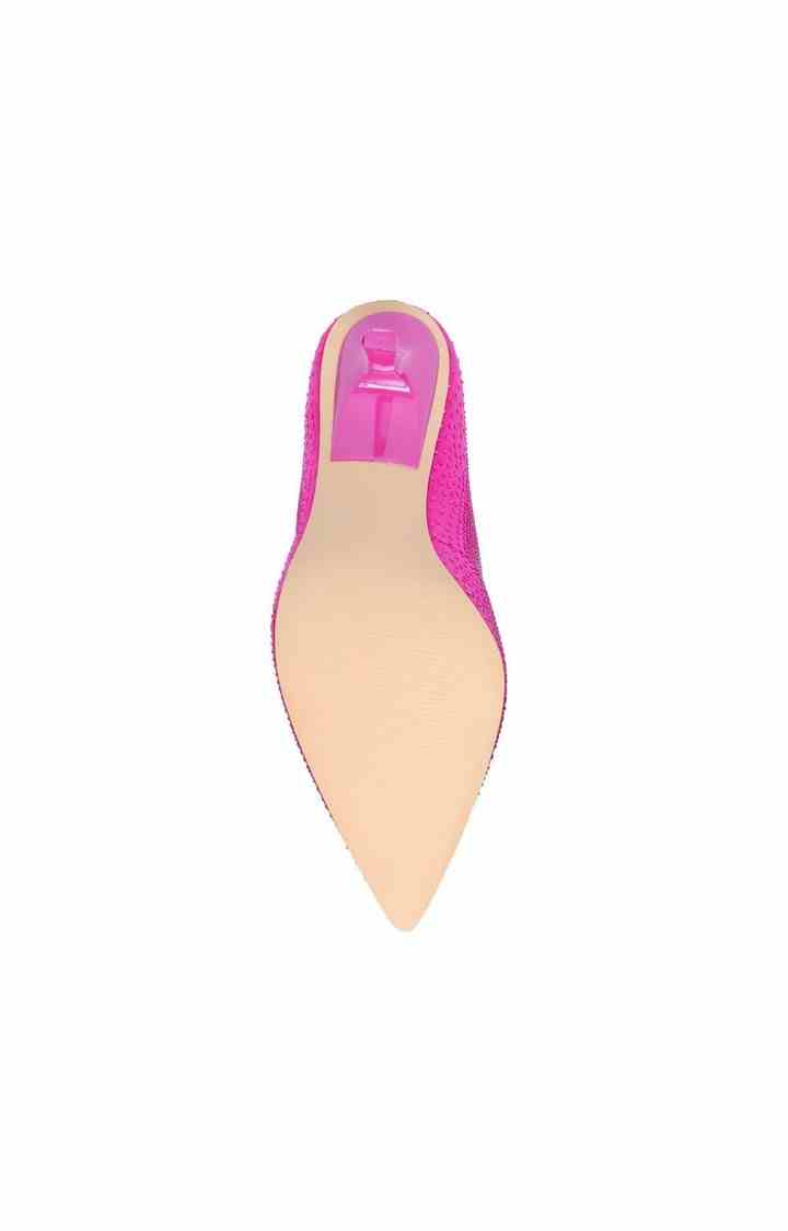 Sophie R Pink Pumps