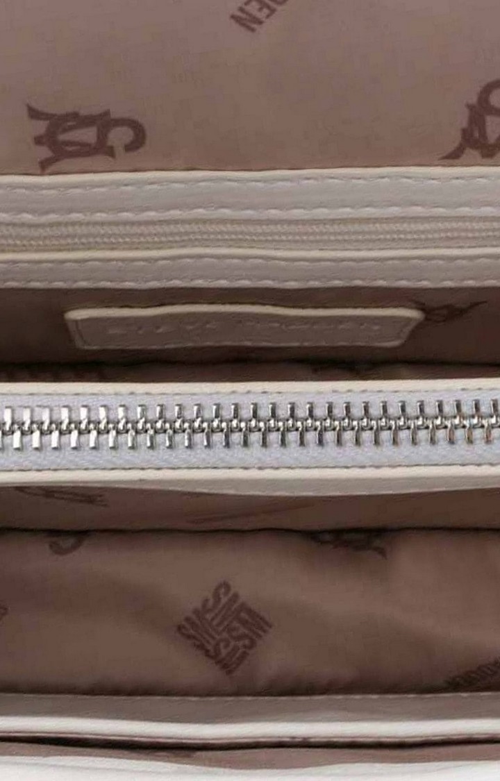 Bfreya White Handbags