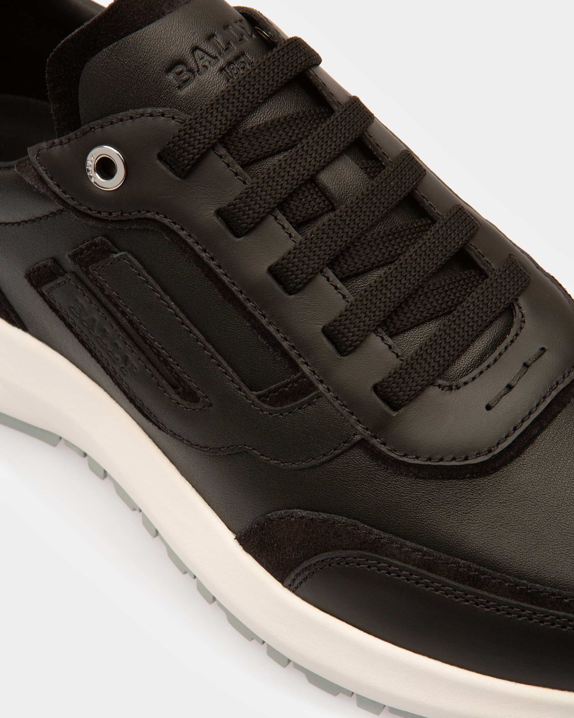 Demmy Leather Sneakers