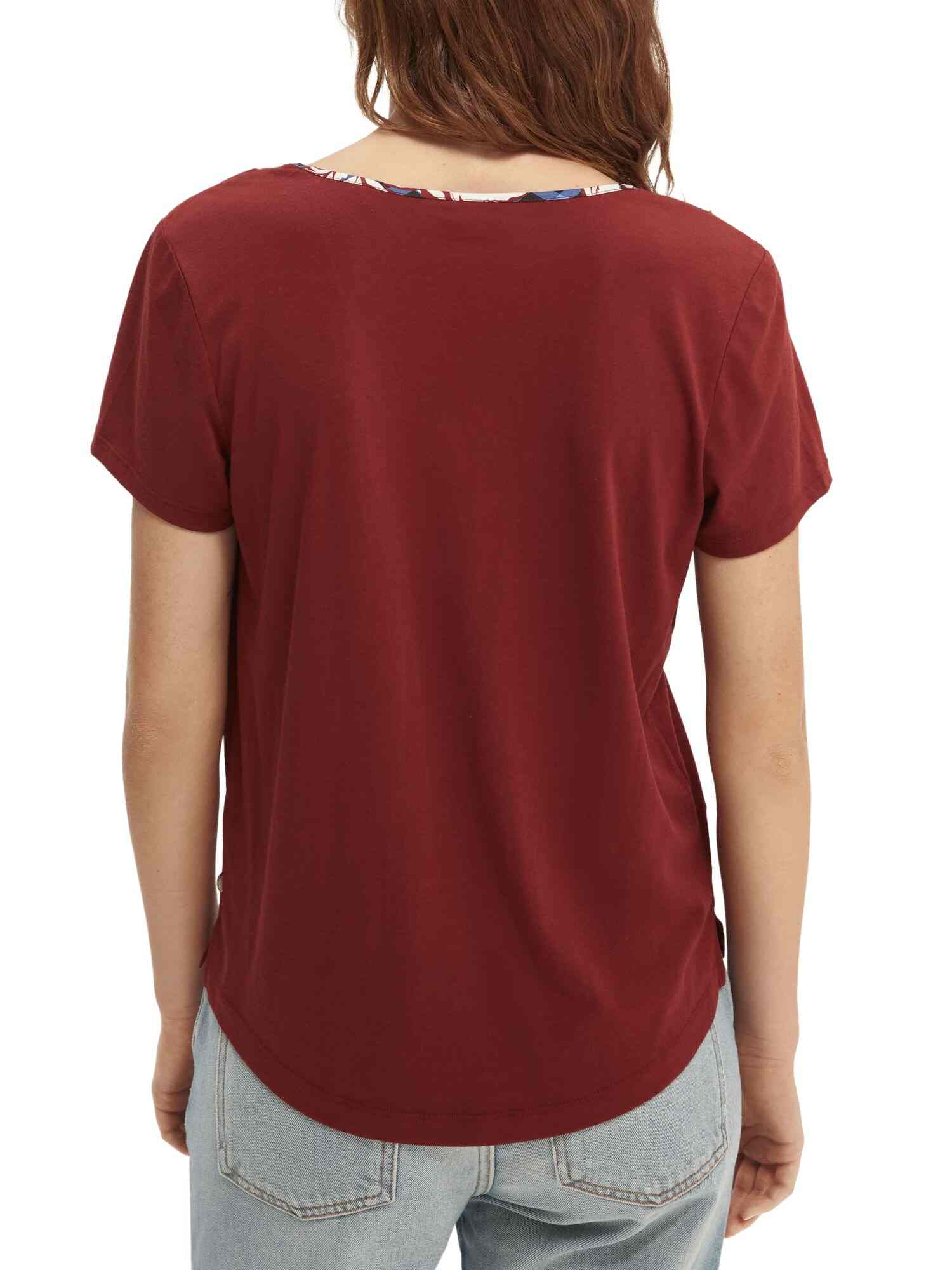 https://cdn.fynd.com/v2/falling-surf-7c8bb8/fyprod/wrkr/products/pictures/item/free/original/000000410313341004/GPgQpbmCADI-1646914606_4.jpg