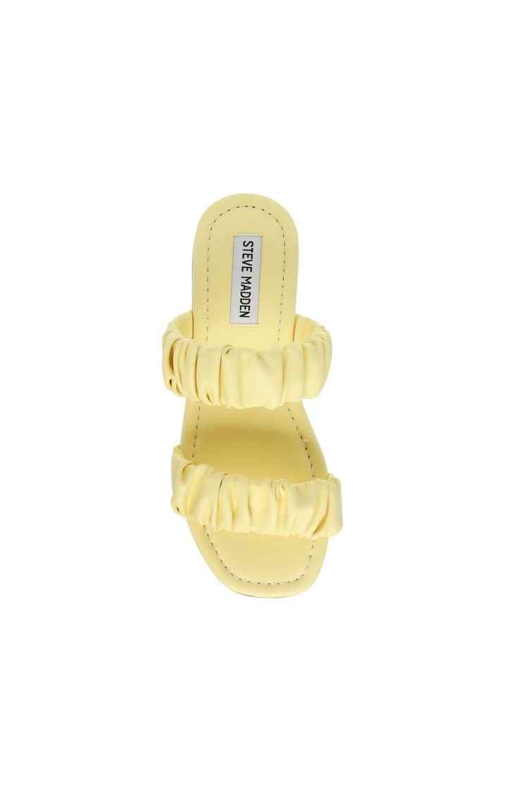 Abloom Yellow Flats