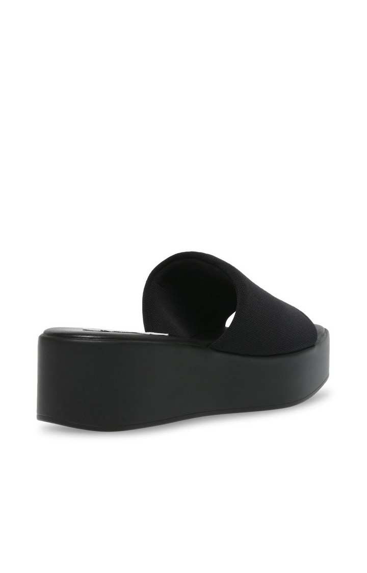 Blurr Black Wedges
