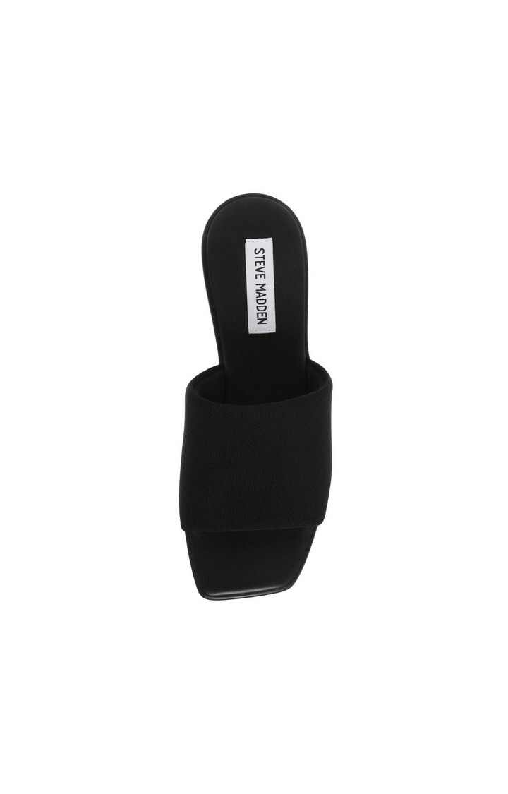 Blurr Black Wedges