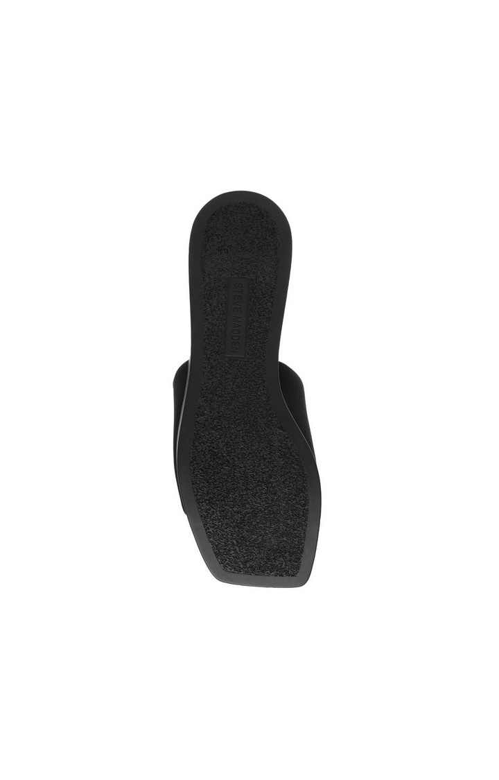 Blurr Black Wedges