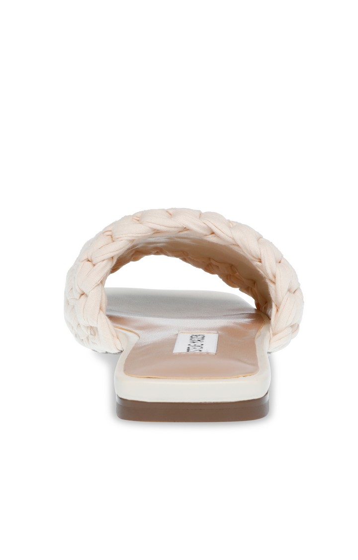 Maldeve Beige Flats