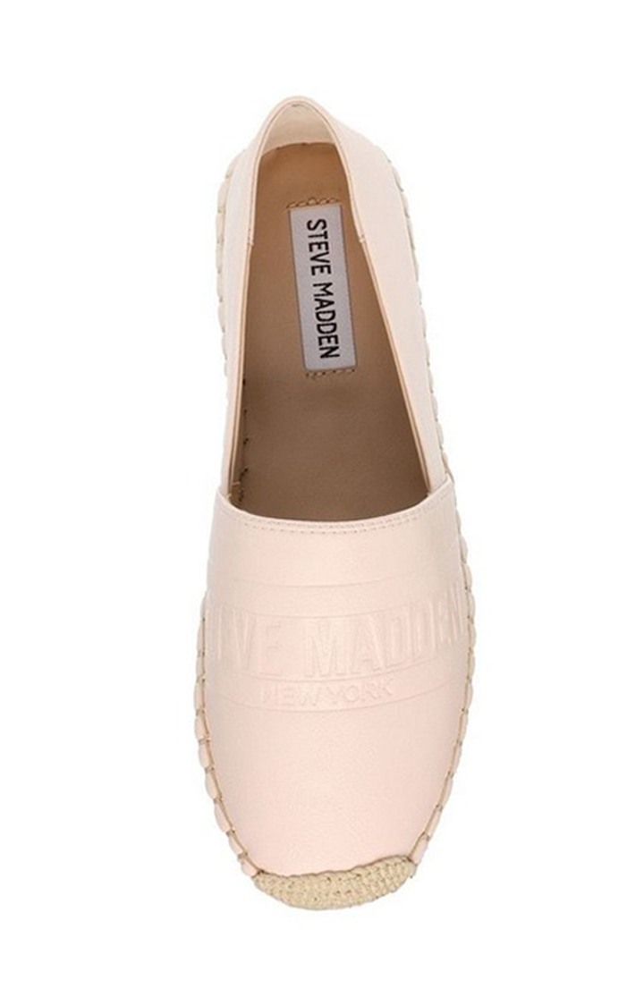 Waken Pink Closed Flats & Ballerinas