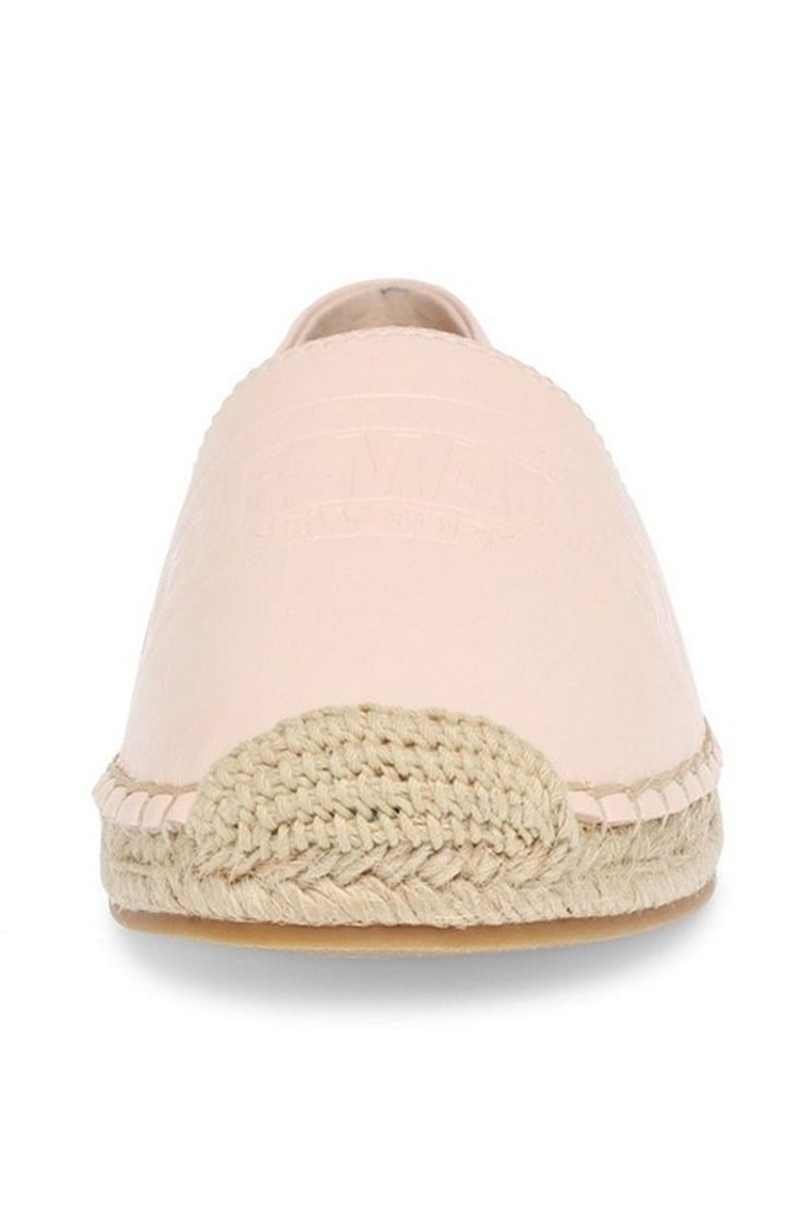 Waken Pink Closed Flats & Ballerinas