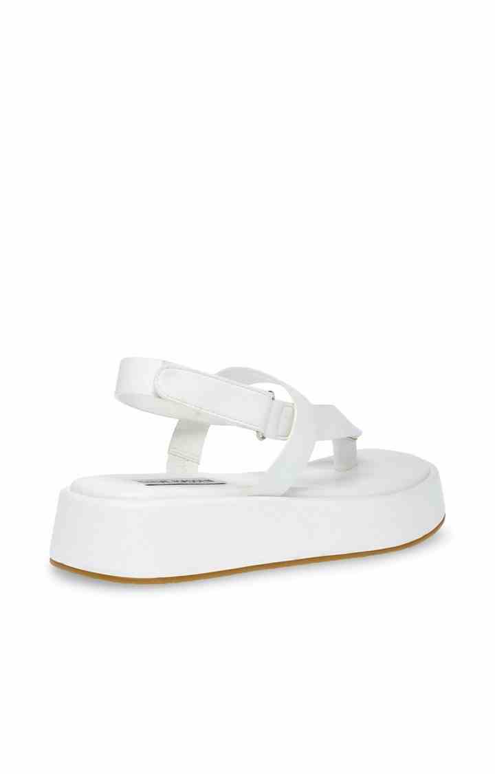 Big Time White Flats