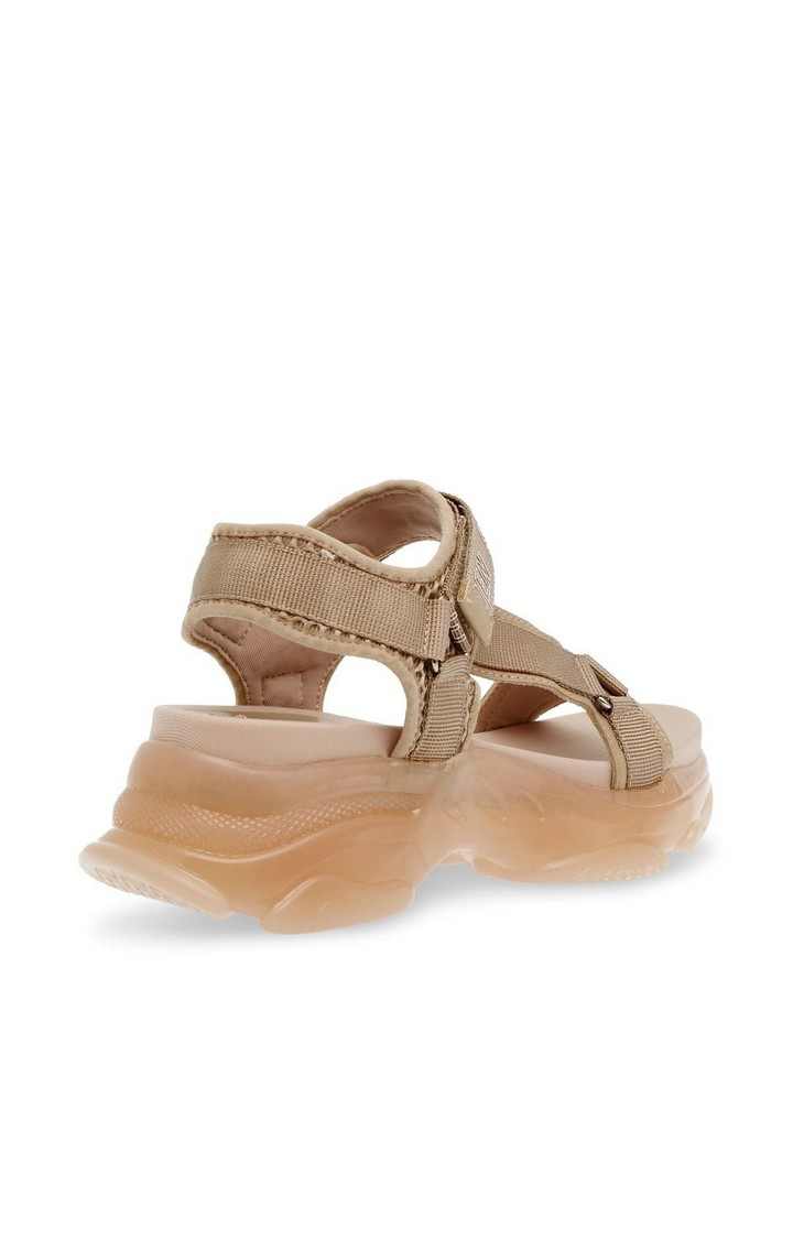 Maximal Pink Flats