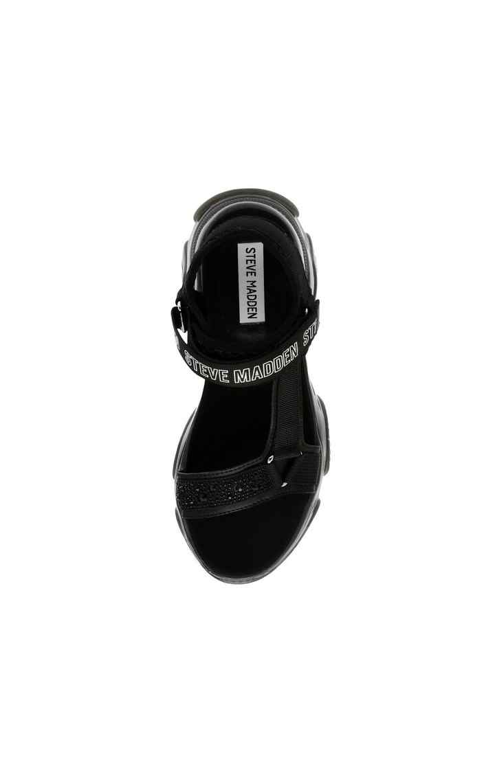 Maximal Black Flats