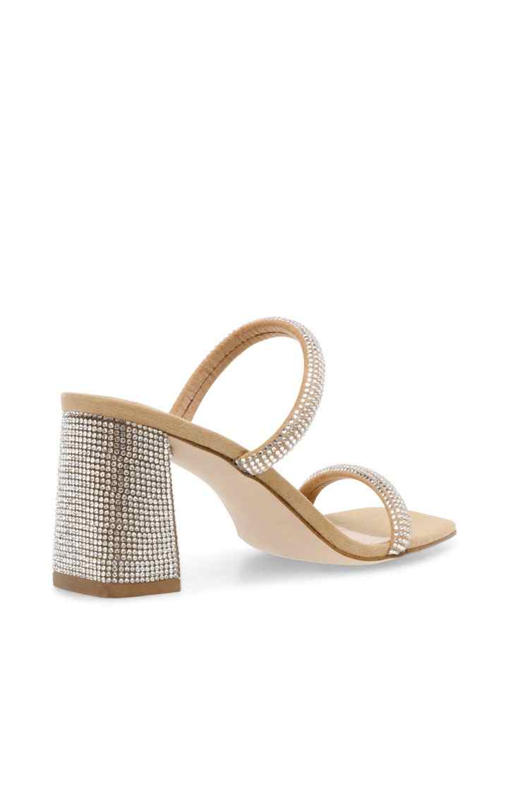 Lilah-R Natural Heel Sandals