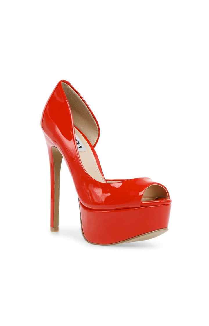 Dynamic Red Pumps