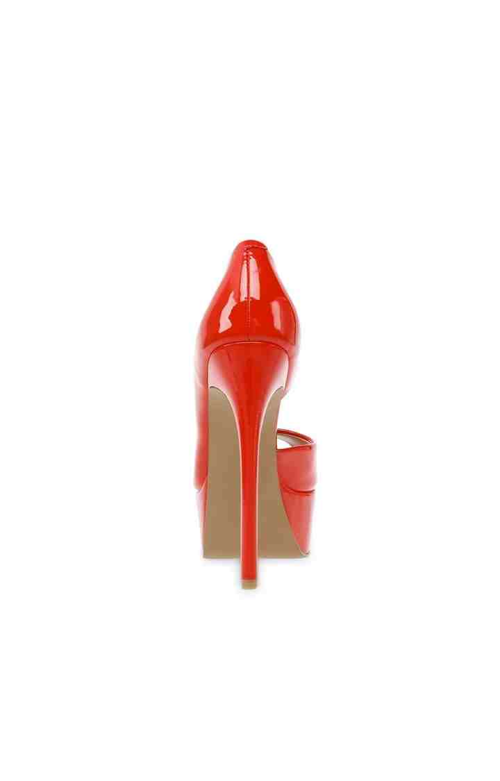 Dynamic Red Pumps
