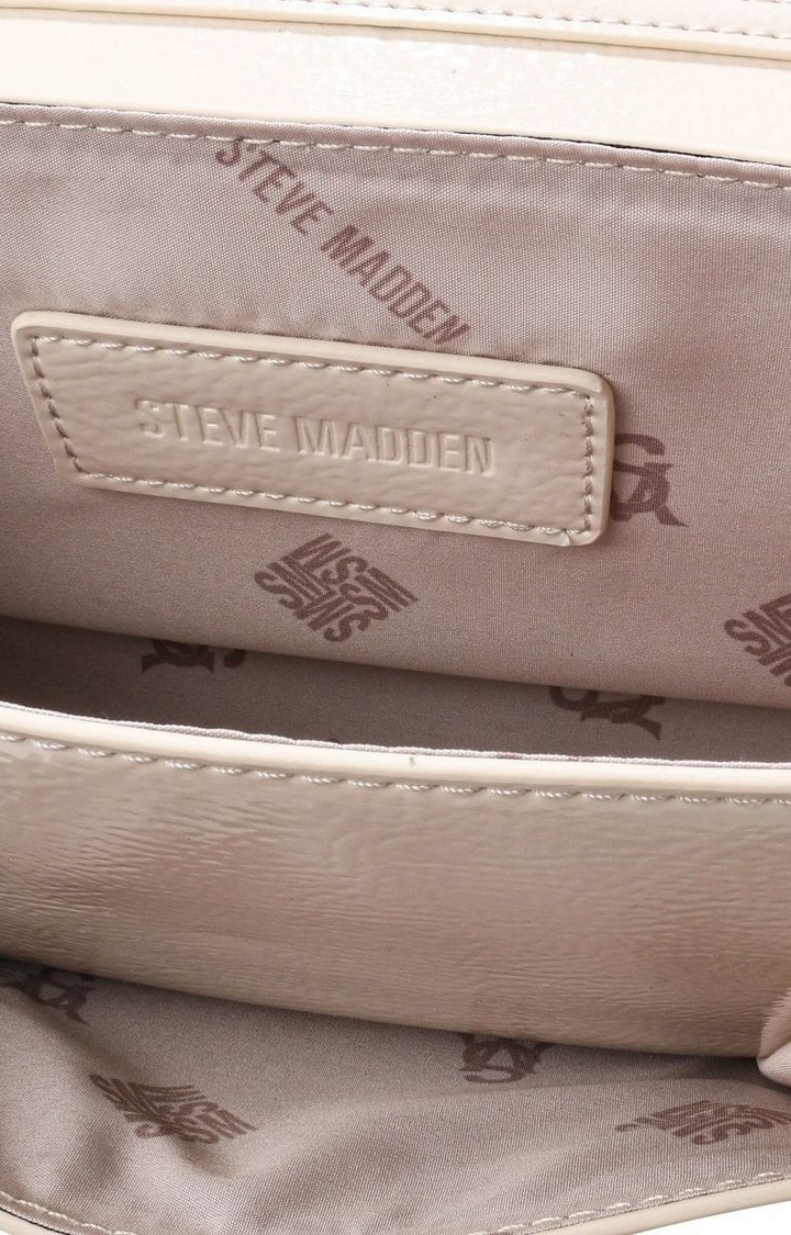 Baid White Handbags