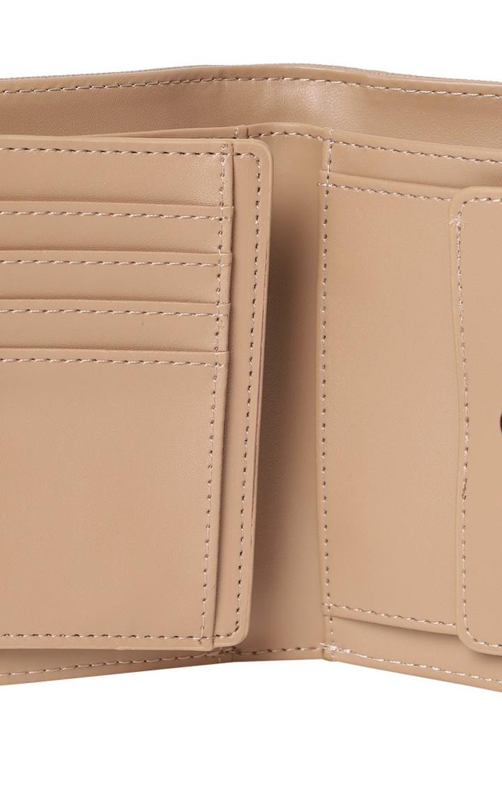 Btabi Beige Handbags