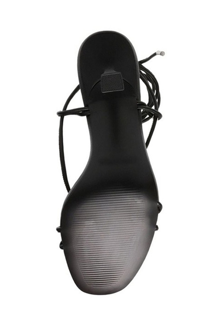 Superb Black Heel Sandals