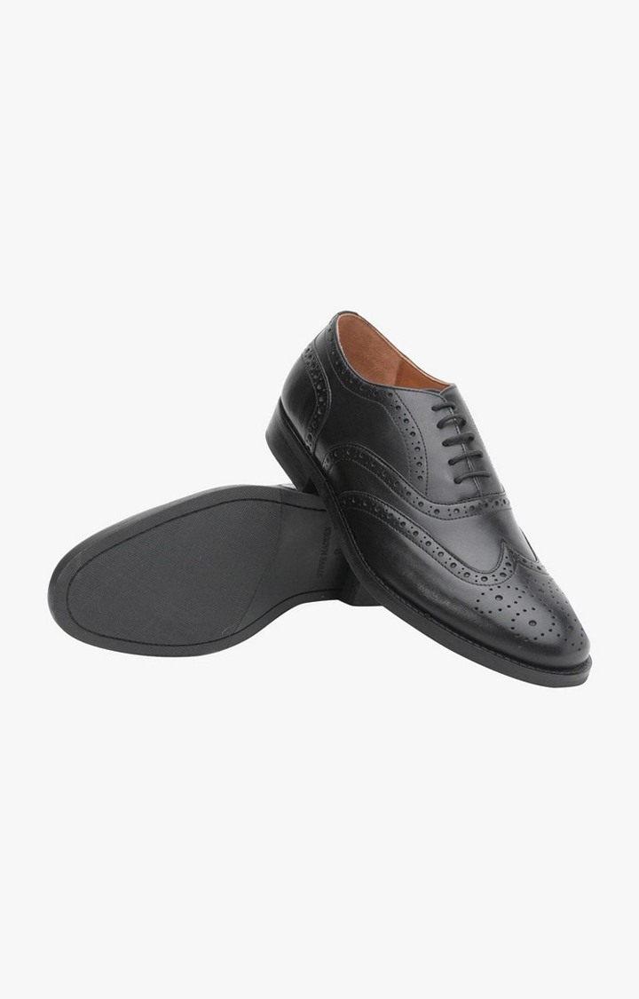 Sm-Chloe-1 Black Tie-Ups & Dress Loafers