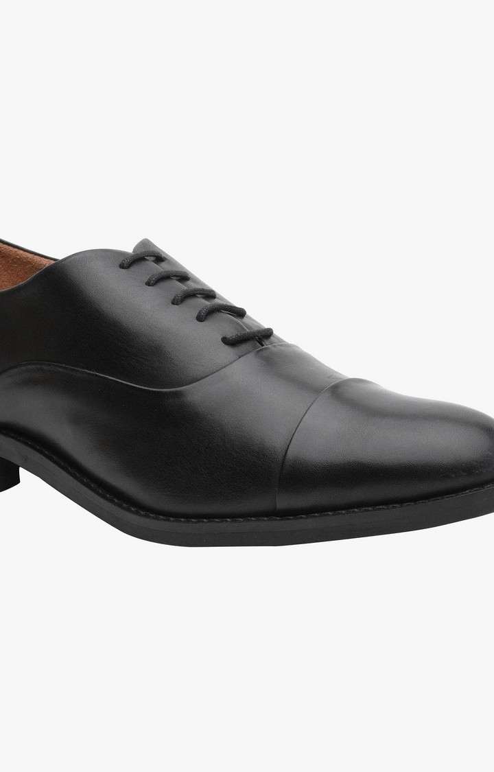 Sm-Edvil-1 Black Tie-Ups & Dress Loafers