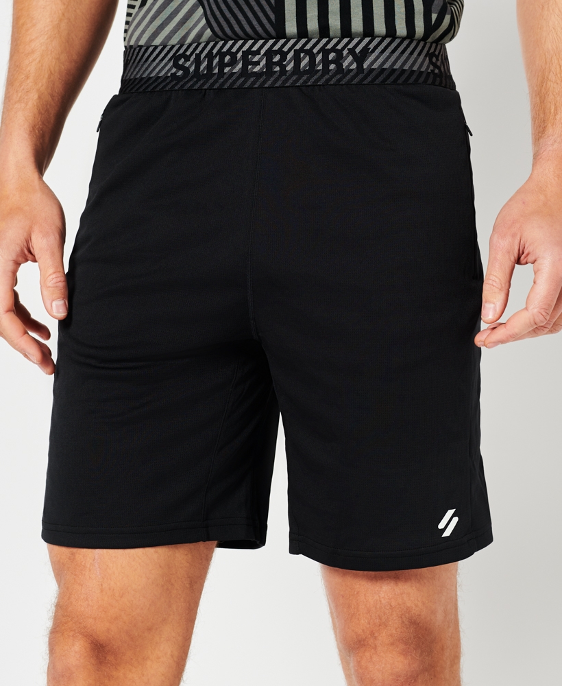 Superdry | CORE RELAXED MEN&#039;S BLACK SHORTS 1