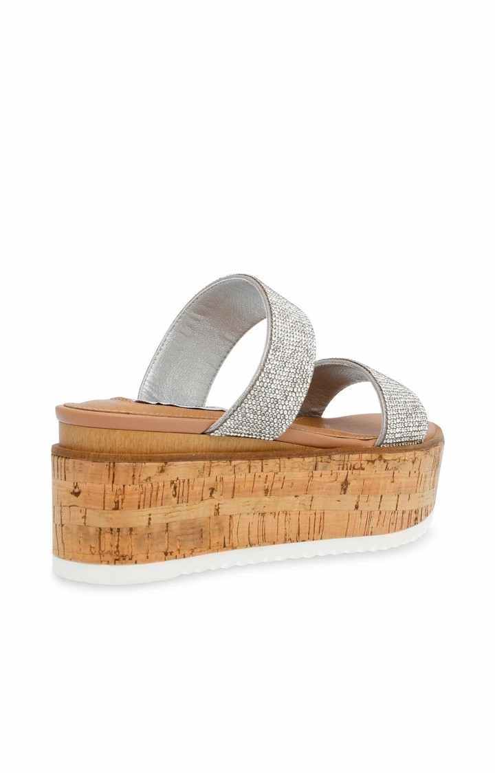 Chitchat-R Silver Wedges