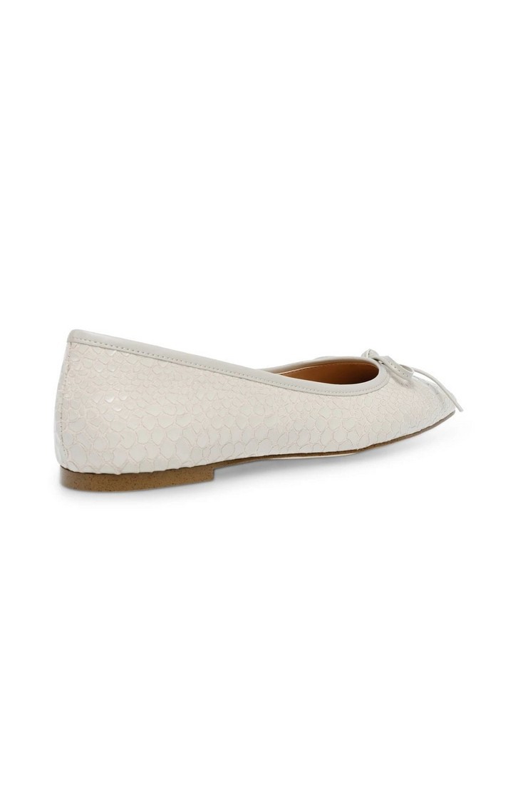 Queenly White Closed Flats & Ballerinas