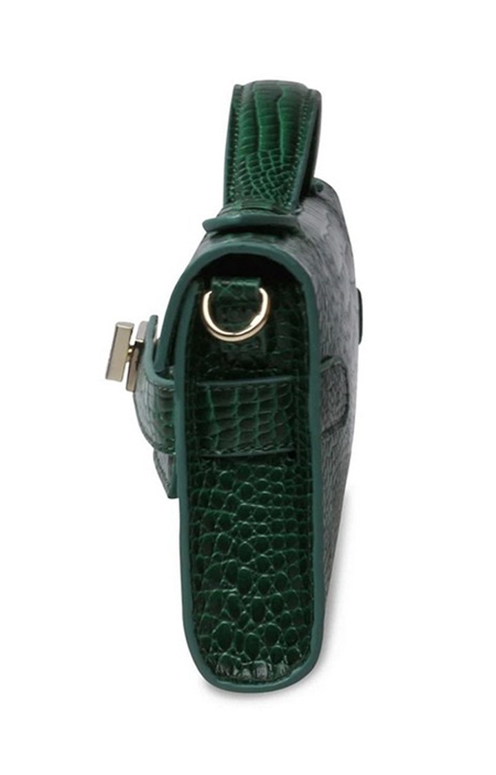 Bcarra Green Handbags