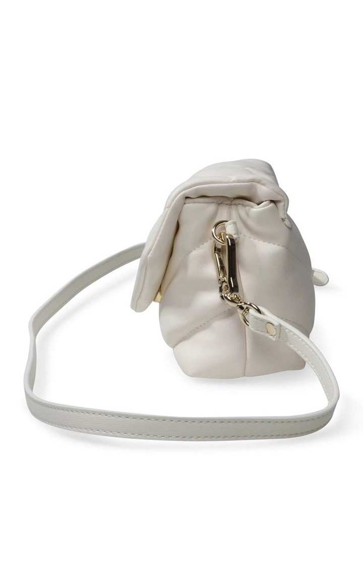 Btoy White Handbags