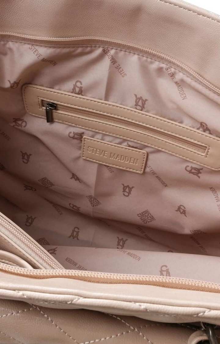 Bbury-Q White Handbags