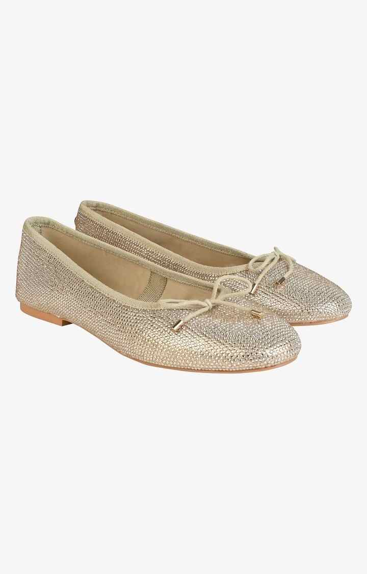 Bellamie-R Gold Closed Flats & Ballerinas