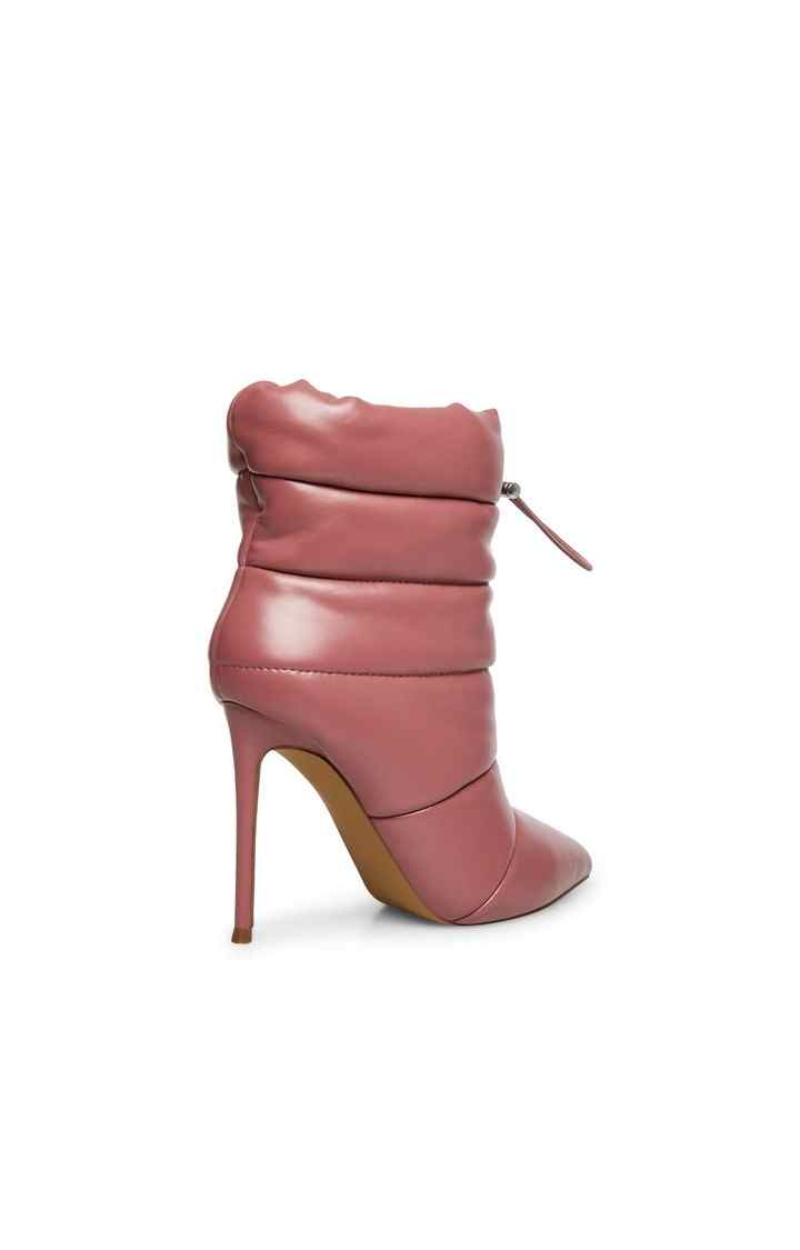 Cloak Red Boots