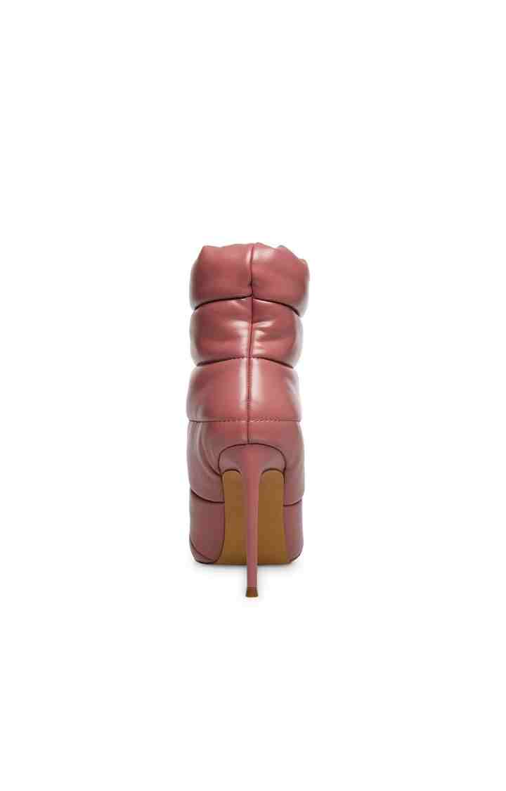 Cloak Red Boots