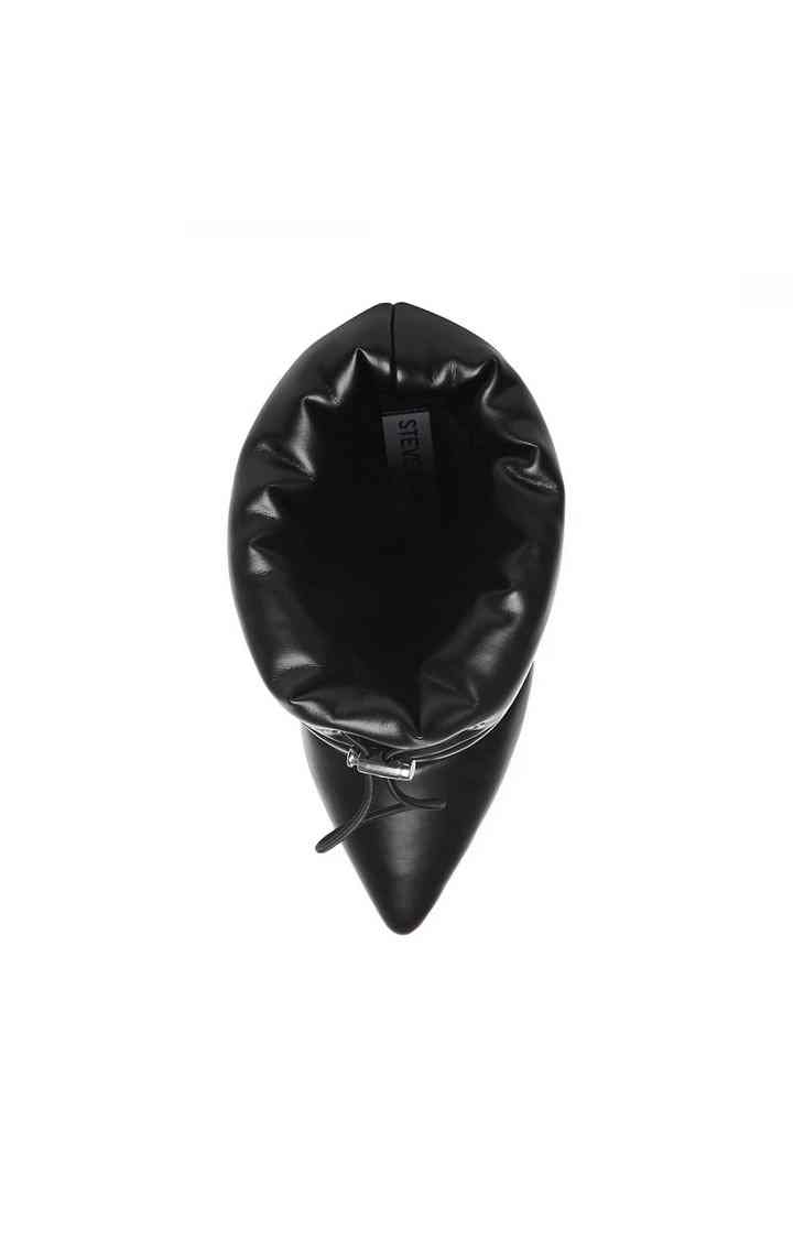 Cloak Black Boots