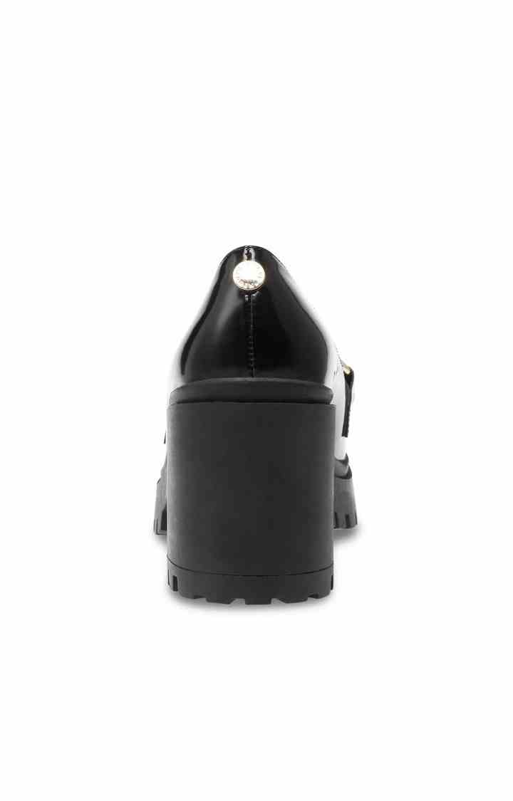 Get Back Yellow Pumps